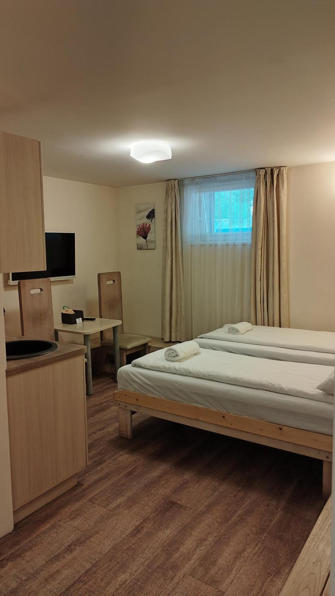 Kubu Ground Floor Rooms Klaipėda Esterno foto