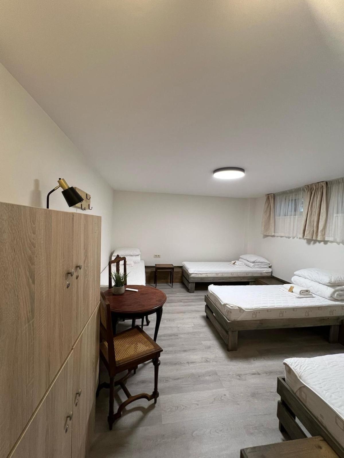 Kubu Ground Floor Rooms Klaipėda Esterno foto