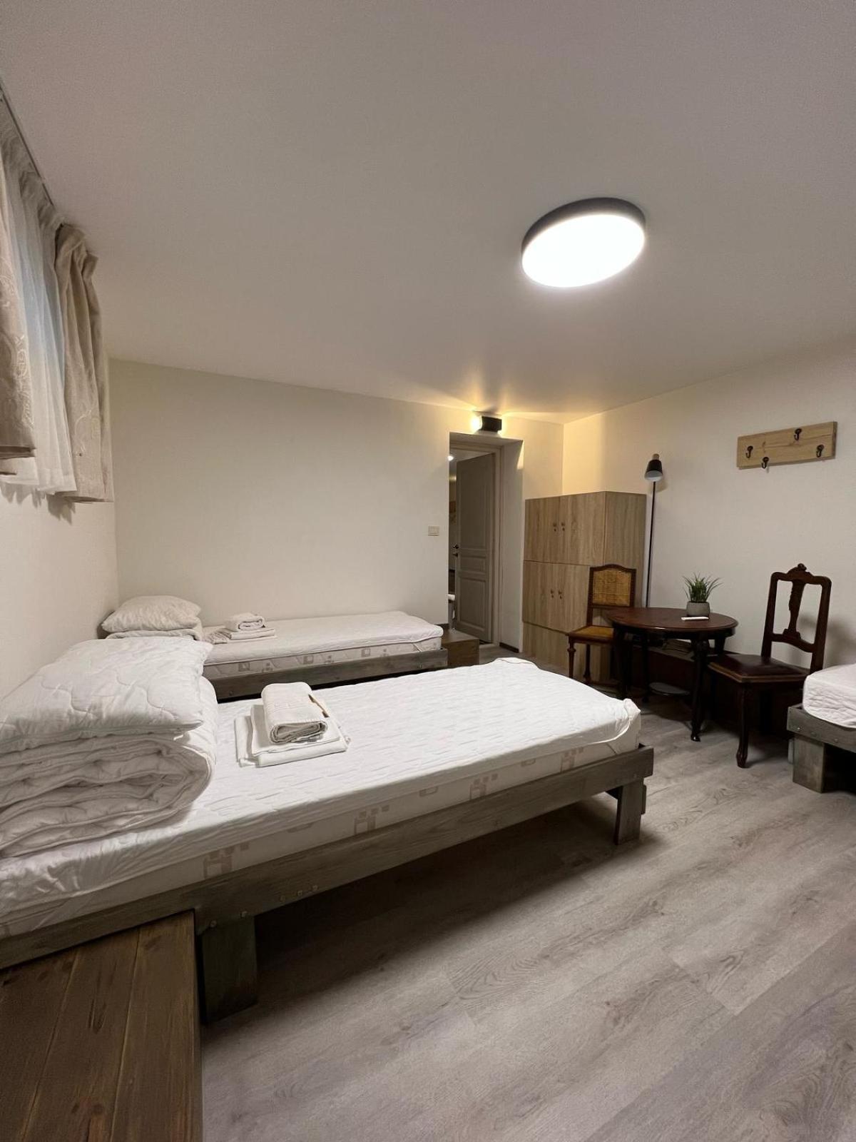 Kubu Ground Floor Rooms Klaipėda Esterno foto